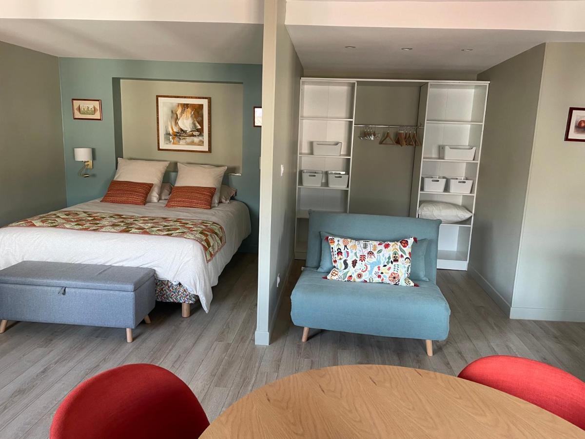 Au Coeur Du Vieux Toulon Au Calme Appartement Renove Climatise Confortable Etage Eleve Avec Ascenseur Proche Parking Et Toutes Commodites Exterior photo
