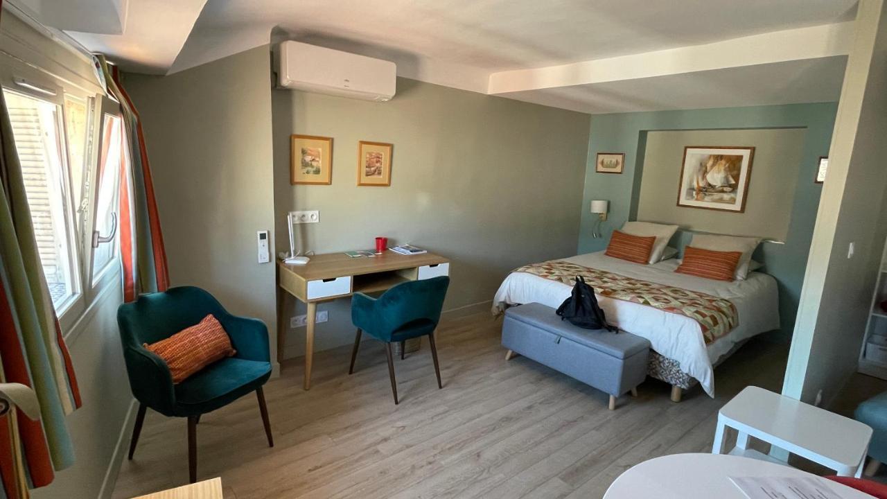 Au Coeur Du Vieux Toulon Au Calme Appartement Renove Climatise Confortable Etage Eleve Avec Ascenseur Proche Parking Et Toutes Commodites Exterior photo